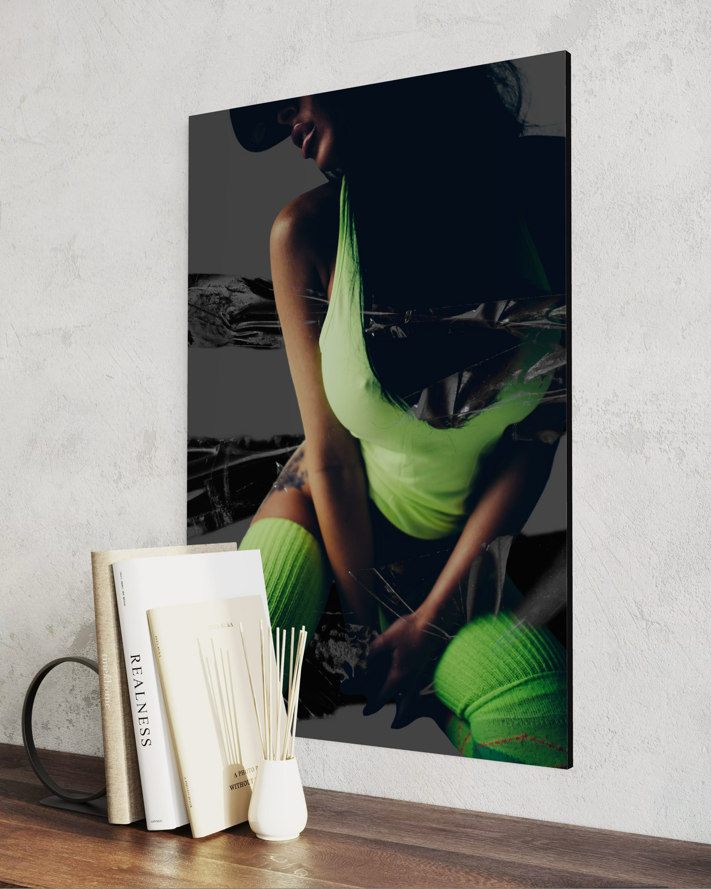 NEON